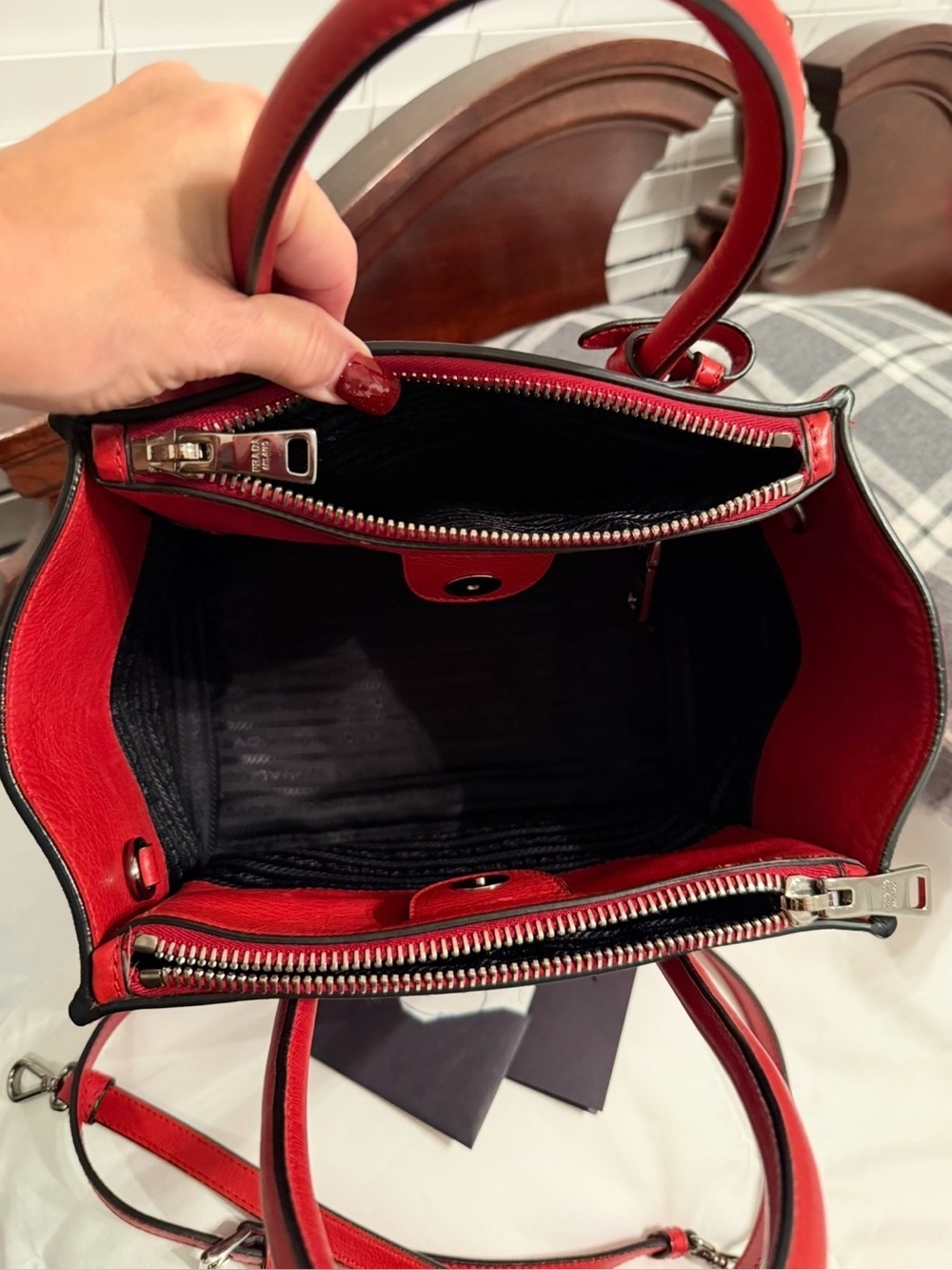 SALE Prada RARE AUTH LIKE NEWGlacé Calfskin Leather Twin Pocket Double HandleTo - Picture 8 of 16